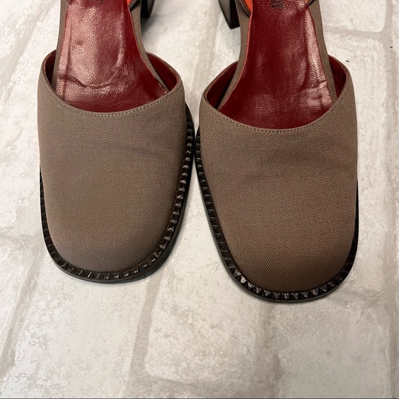 Yves Saint Laurent Vintage Tan Canvas Heel Slingback Square toed size 7.5 - Picture 9 of 14